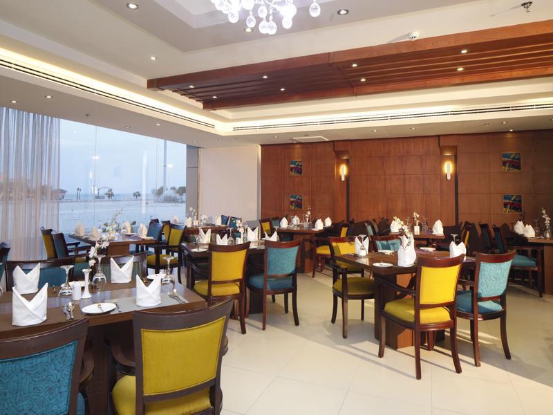 Hotel Continent Sumou