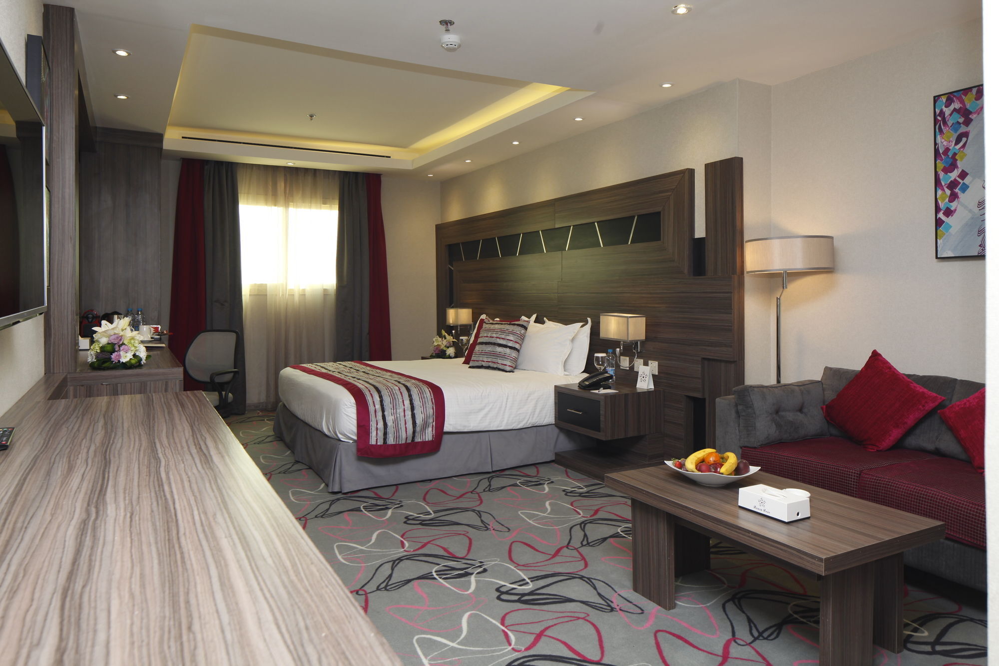 Continent Sumou Hotel 4*
