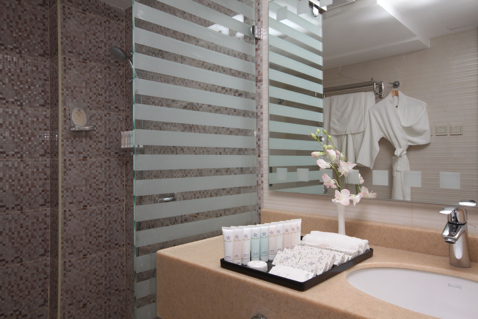 Hotel Continent Sumou 4*